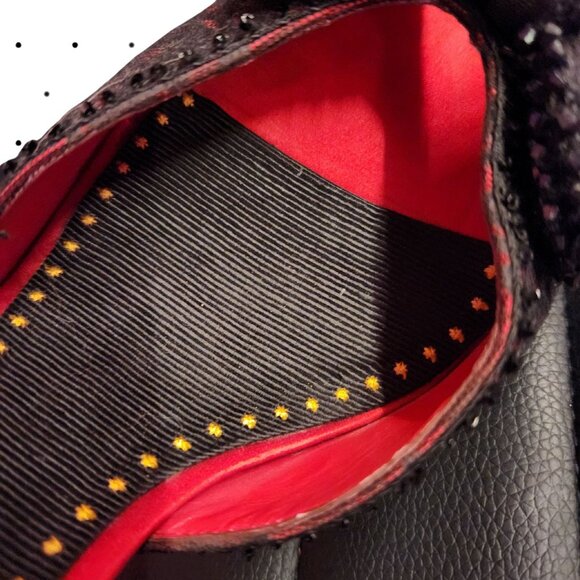 Betsey Johnson red/black lace peep toe slingback heels - Picture 3 of 6